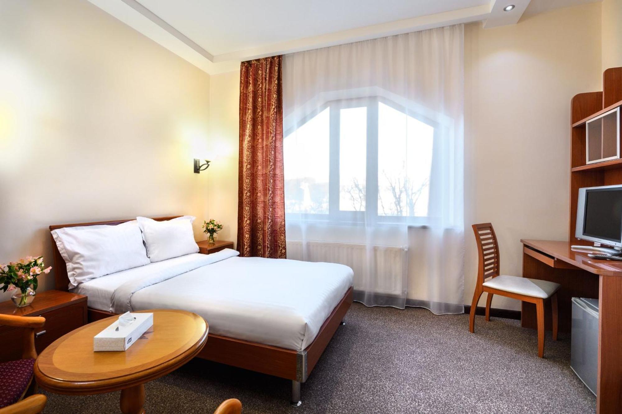 Alpina Resort By Stellar Hotels, צ'אקאדזור מראה חיצוני תמונה