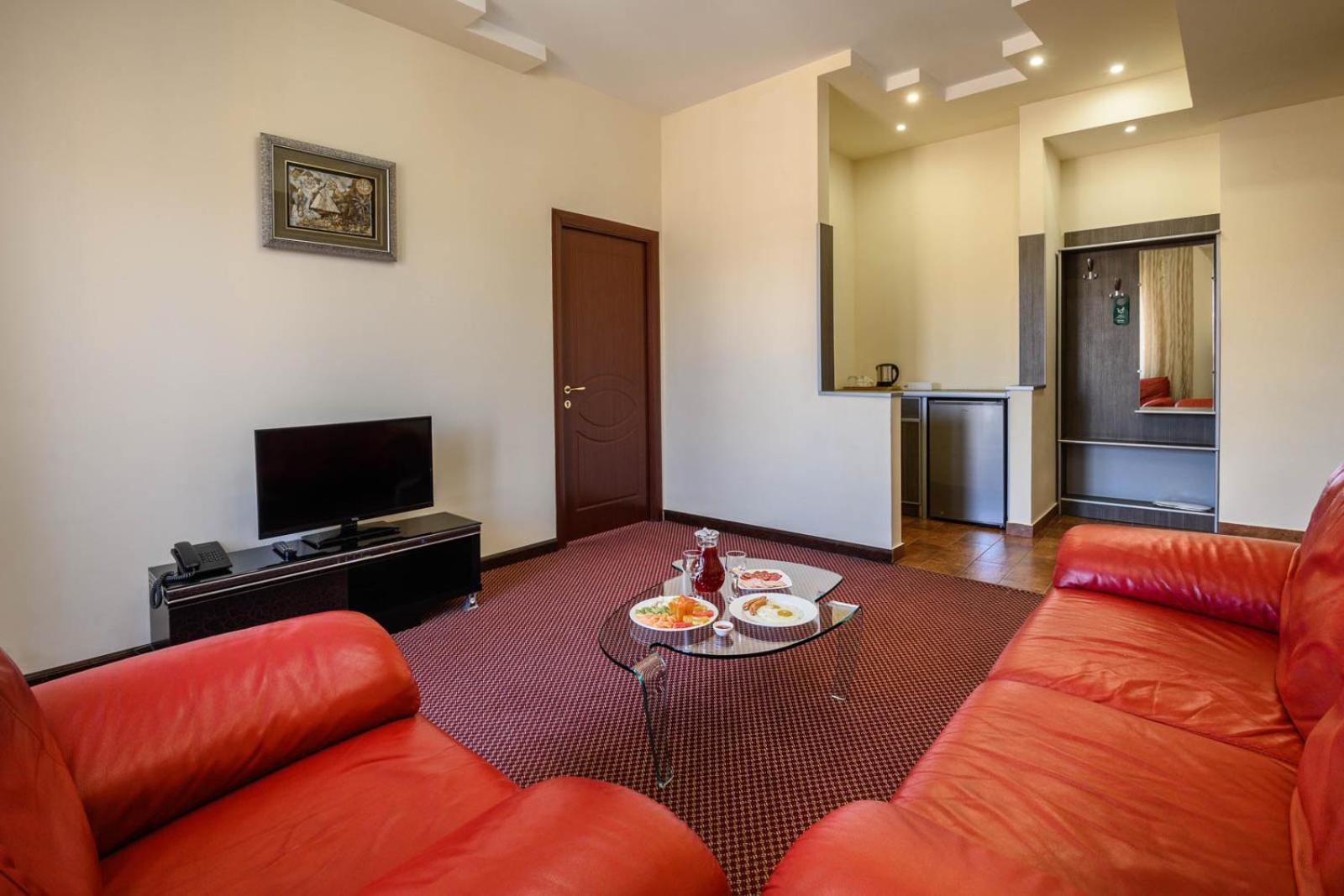 Alpina Resort By Stellar Hotels, צ'אקאדזור מראה חיצוני תמונה