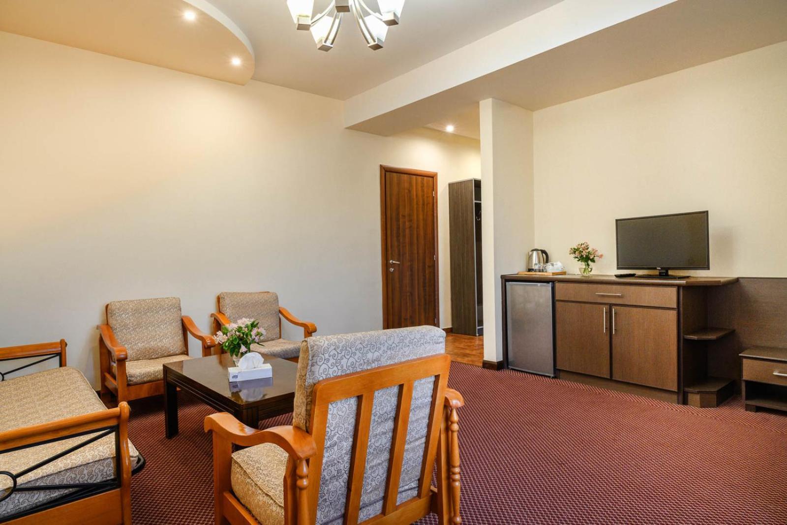 Alpina Resort By Stellar Hotels, צ'אקאדזור מראה חיצוני תמונה