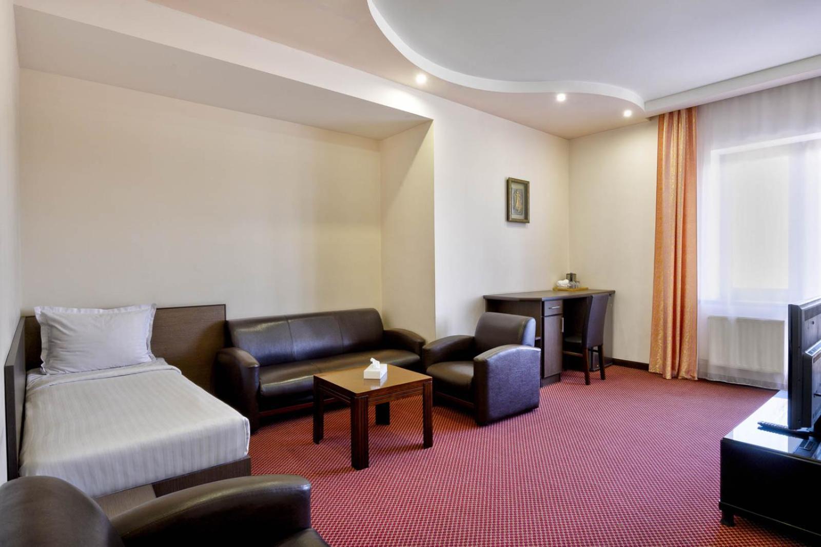 Alpina Resort By Stellar Hotels, צ'אקאדזור מראה חיצוני תמונה