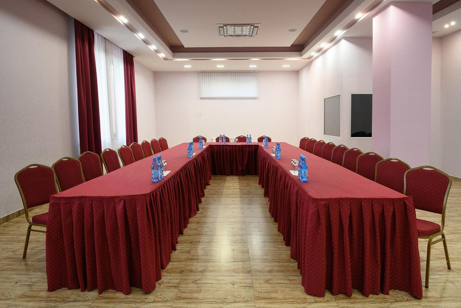 Alpina Resort By Stellar Hotels, צ'אקאדזור מראה חיצוני תמונה