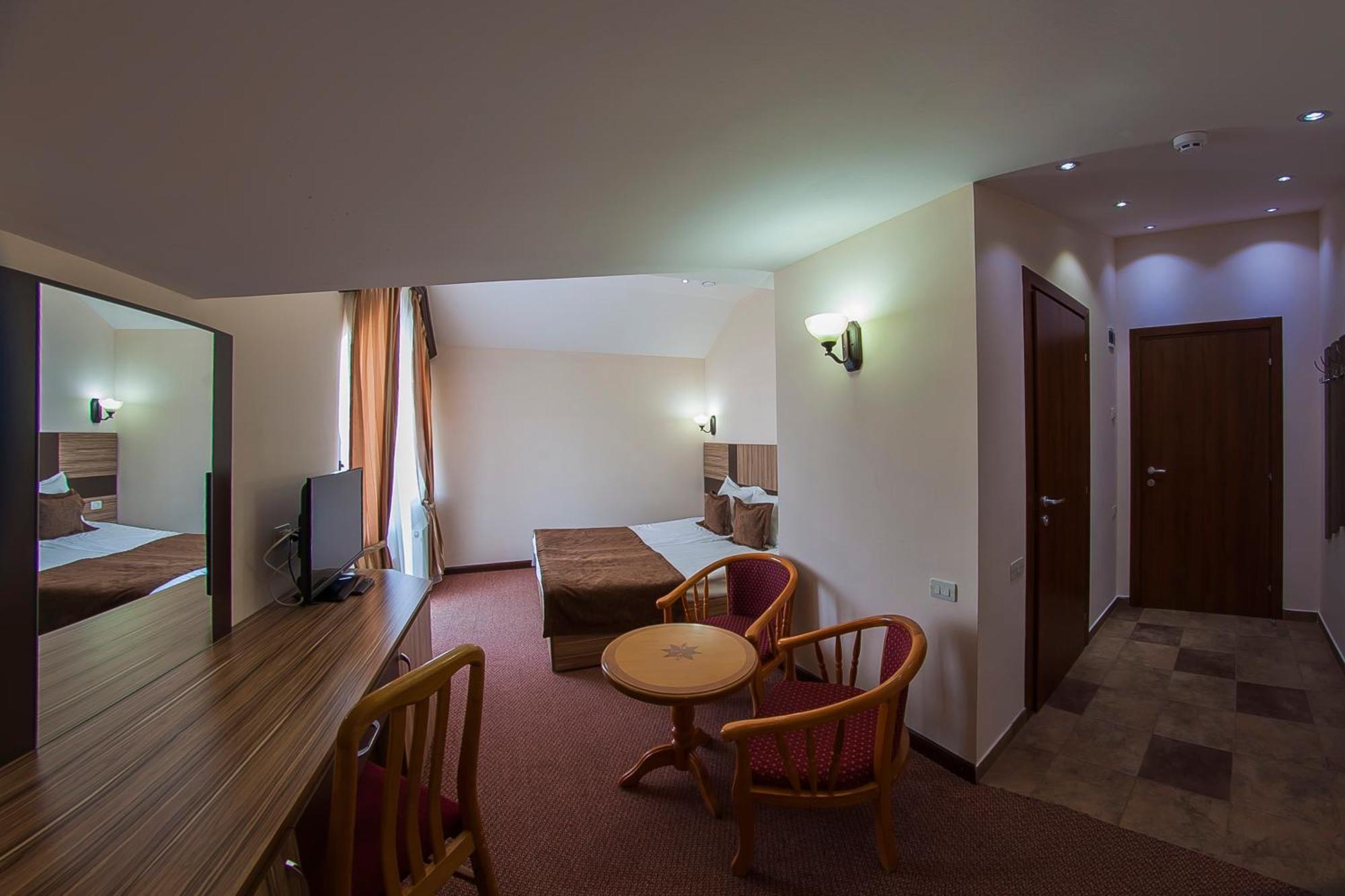 Alpina Resort By Stellar Hotels, צ'אקאדזור מראה חיצוני תמונה